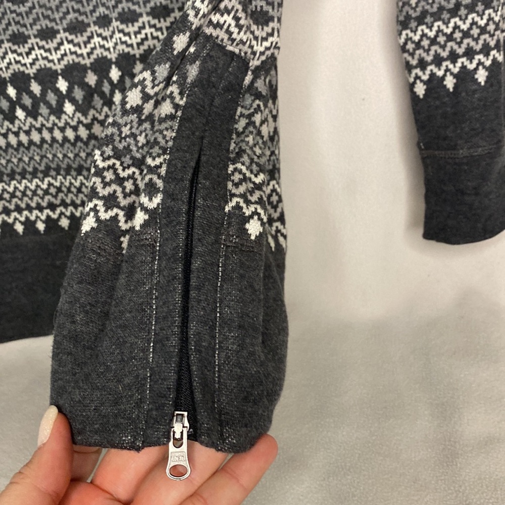 Gray Patterned Cowl Neck Sweater - image 3